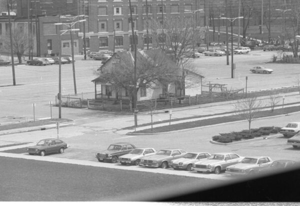1980: The owner of this house resisted the IUPUI campus’s displacement of an African American community.